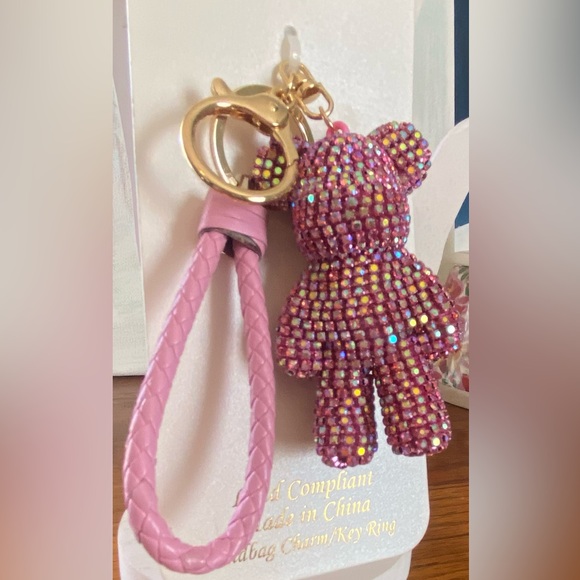 Natasha NWT Pink Rhinestone and Gold Bear Key Holder Bag Charm 4” Long - Picture 3 of 3